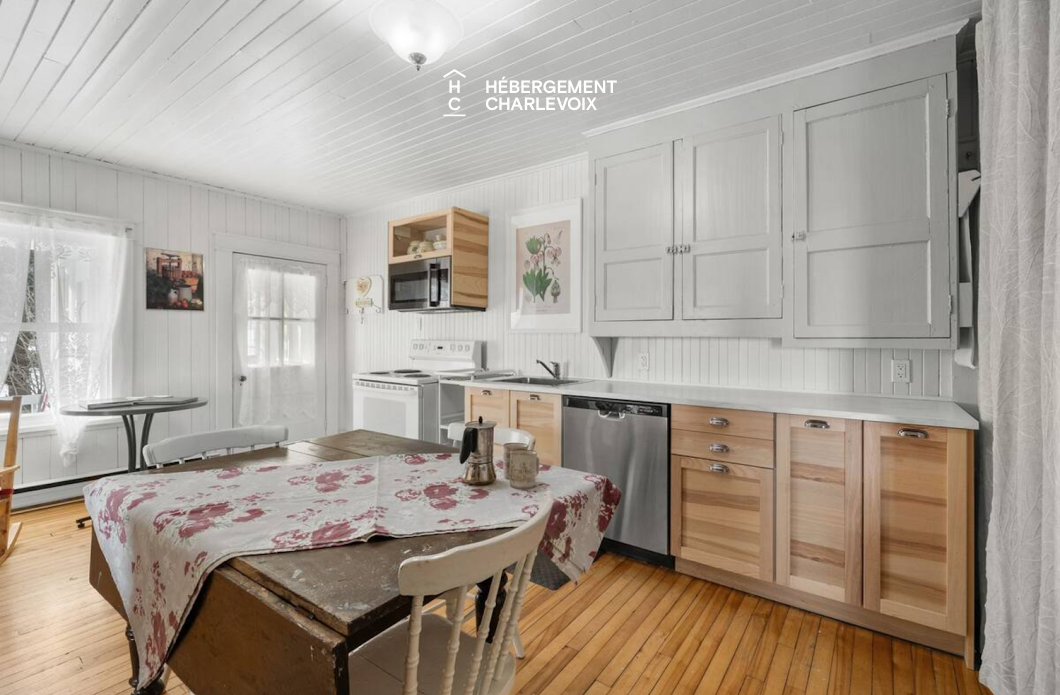 BRI-242 - Beautiful summer chalet made with old stones